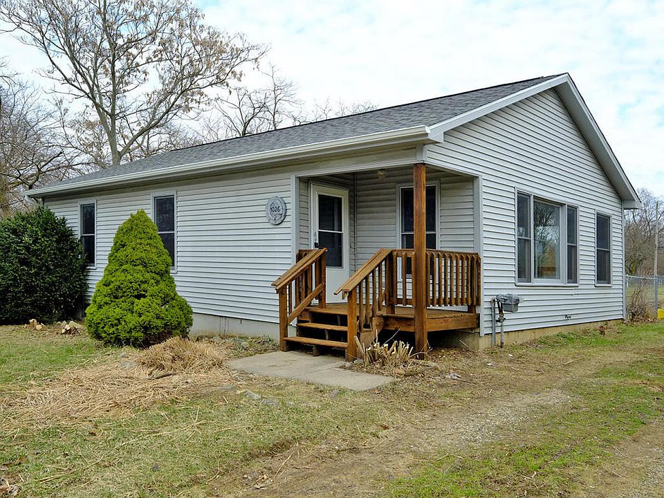 1st image of 1026 Hazard Ave