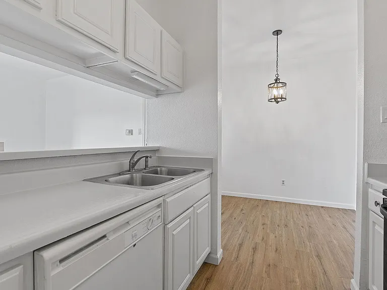 12166 Metric Blvd #1010 — Photo 10