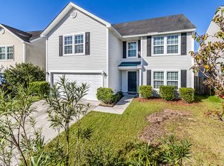 3 Blackberry Ln, Port Wentworth, GA 31407