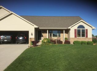 1569 Park Haven Rd, De Pere, WI 54115