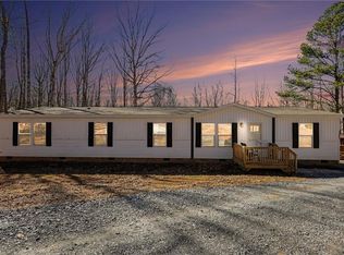 1385 Foxburrow Rd, Asheboro, NC 27205