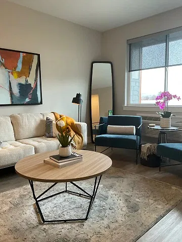 Floor plan Peak Furnished (2x2)