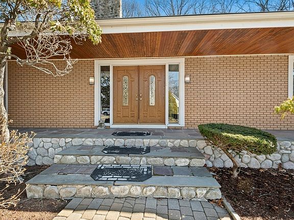 4th image of 53 Birch Hill Rd