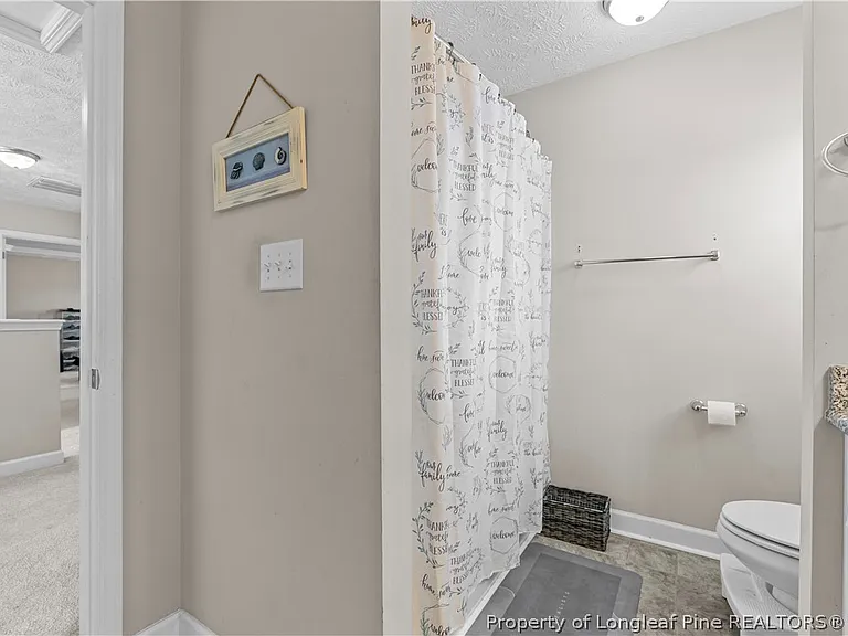 316 Whitestone Dr — Photo 34