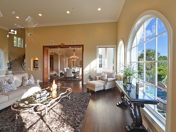 5th image of 10542 Villa Del Cerro