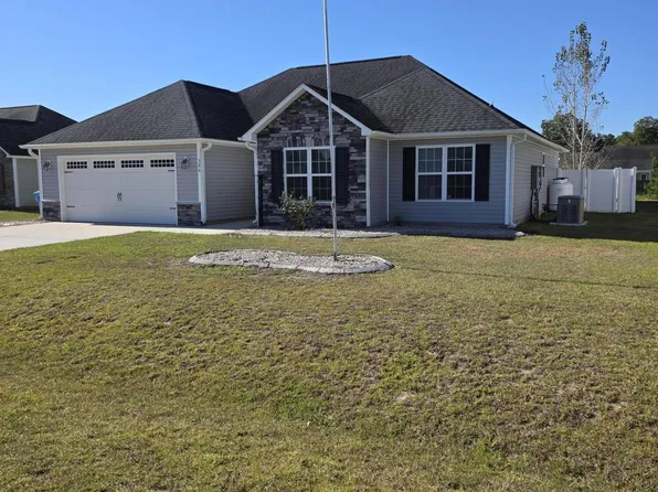 306 Strut Lane, Richlands, NC 28574