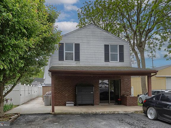 3rd image of 734 Reinoehl St