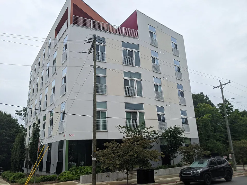 600 Duke St #1-11
