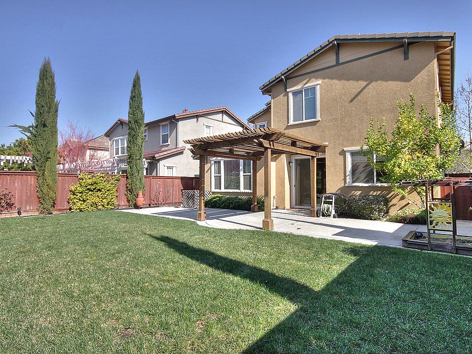 2nd image of 2251 Keats Ln