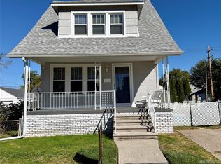 820 White Ave, Lincoln Park, MI 48146