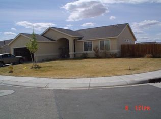 3105 Spring Cir, Silver Springs, NV 89429