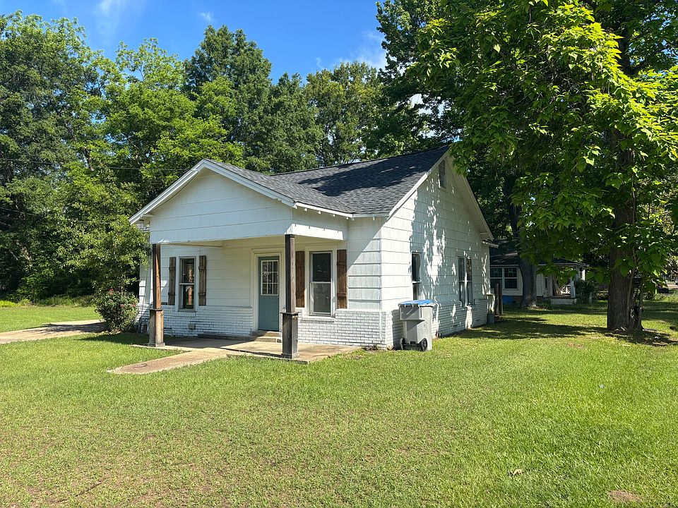1st image of 807 Bankhead Ave
