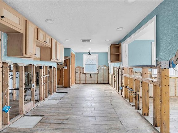 5th image of 5603 Quist Dr