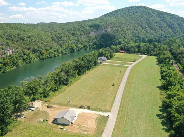 001-11244-036 Travis Ter, Norfork, AR 72658