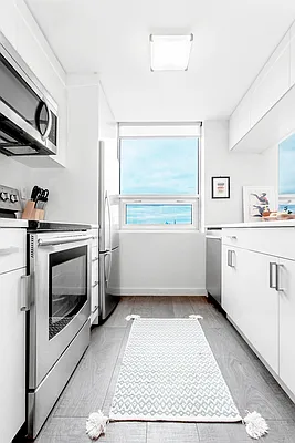 Sold by E and G Realty Group | media 5