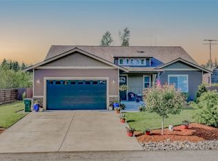 4584 Hall Rd, Blaine, WA 98230