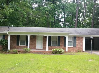 1461 Maplewood Dr, Macon, GA 31210