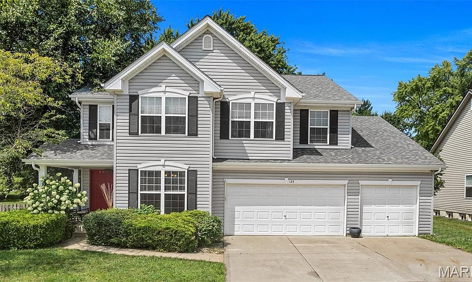 1st image of 125 Pine Needle Dr