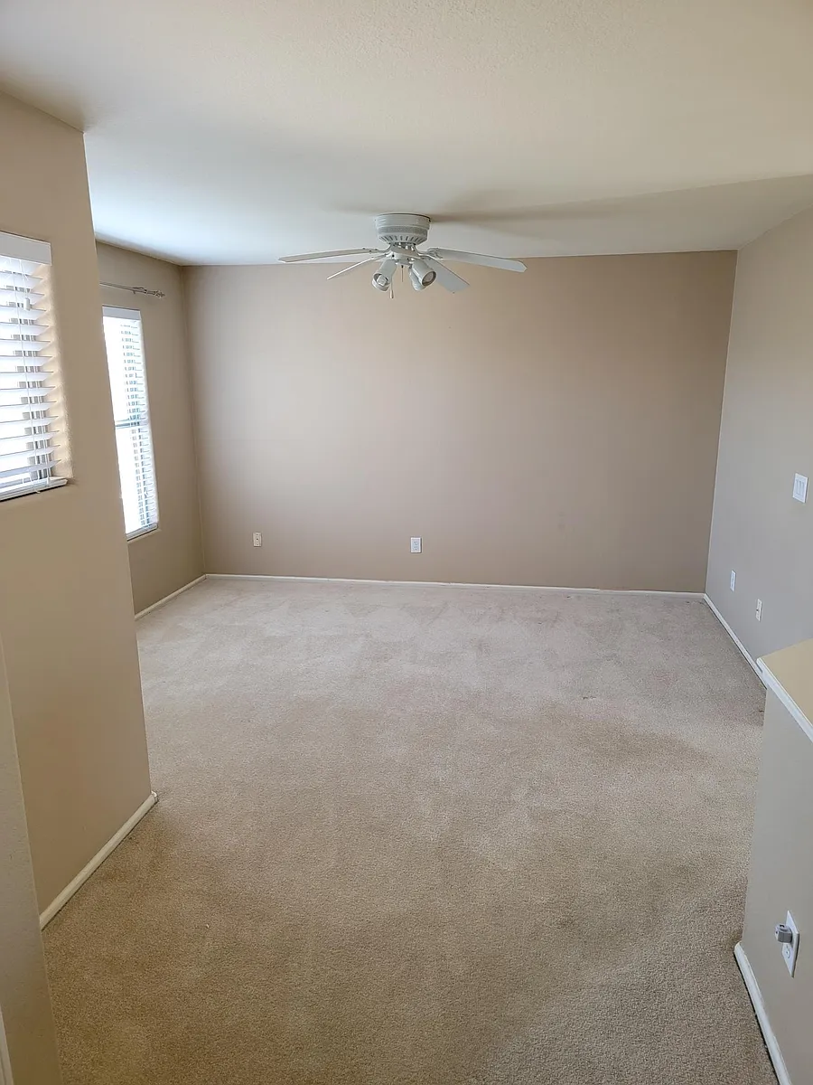 Building Photo - 3618 E Potter Dr