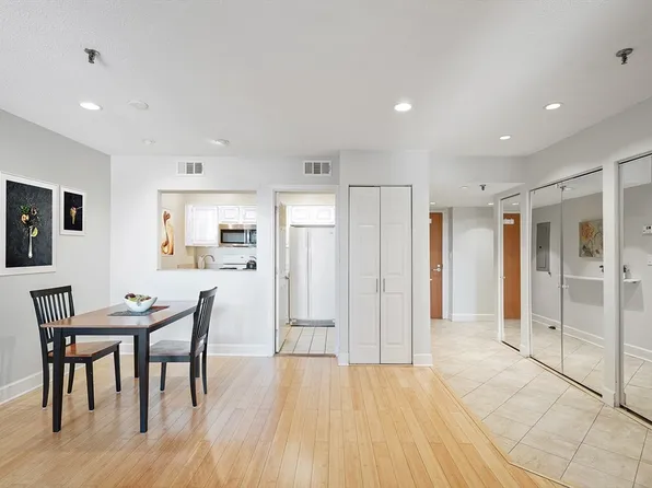 147 Kelton St APT 607, Allston, MA 02134