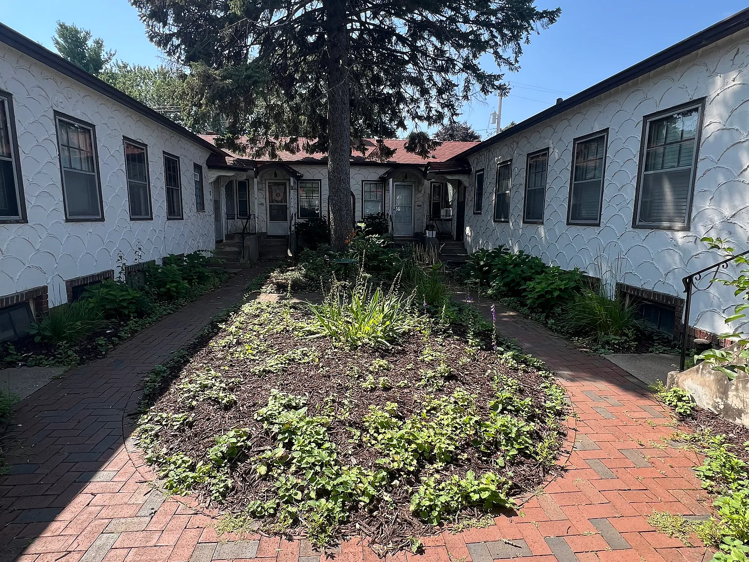 1 bed, 800 sqft, $1,490 — Photo 4