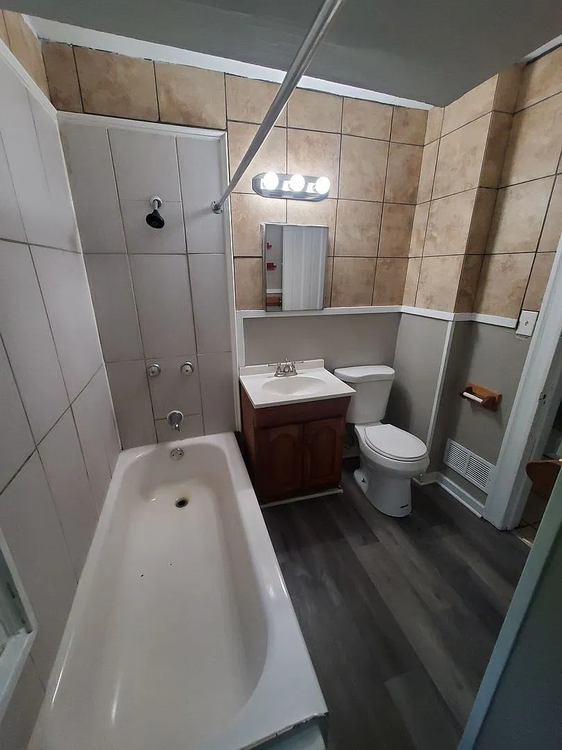 1228-1230 N 28th - 4 Unit — Photo 3