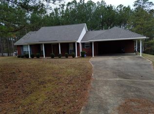 25 Sandy Springs Dr, Wetumpka, AL 36092