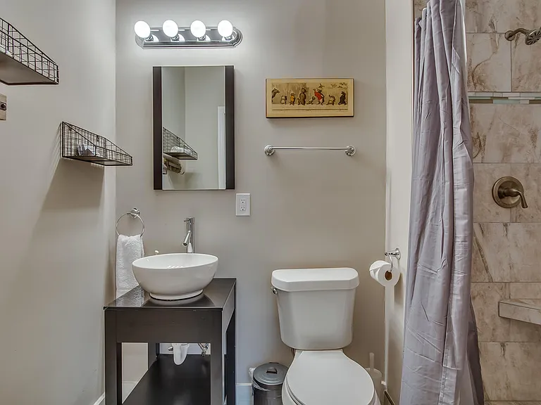 113 Lucile St — Photo 14