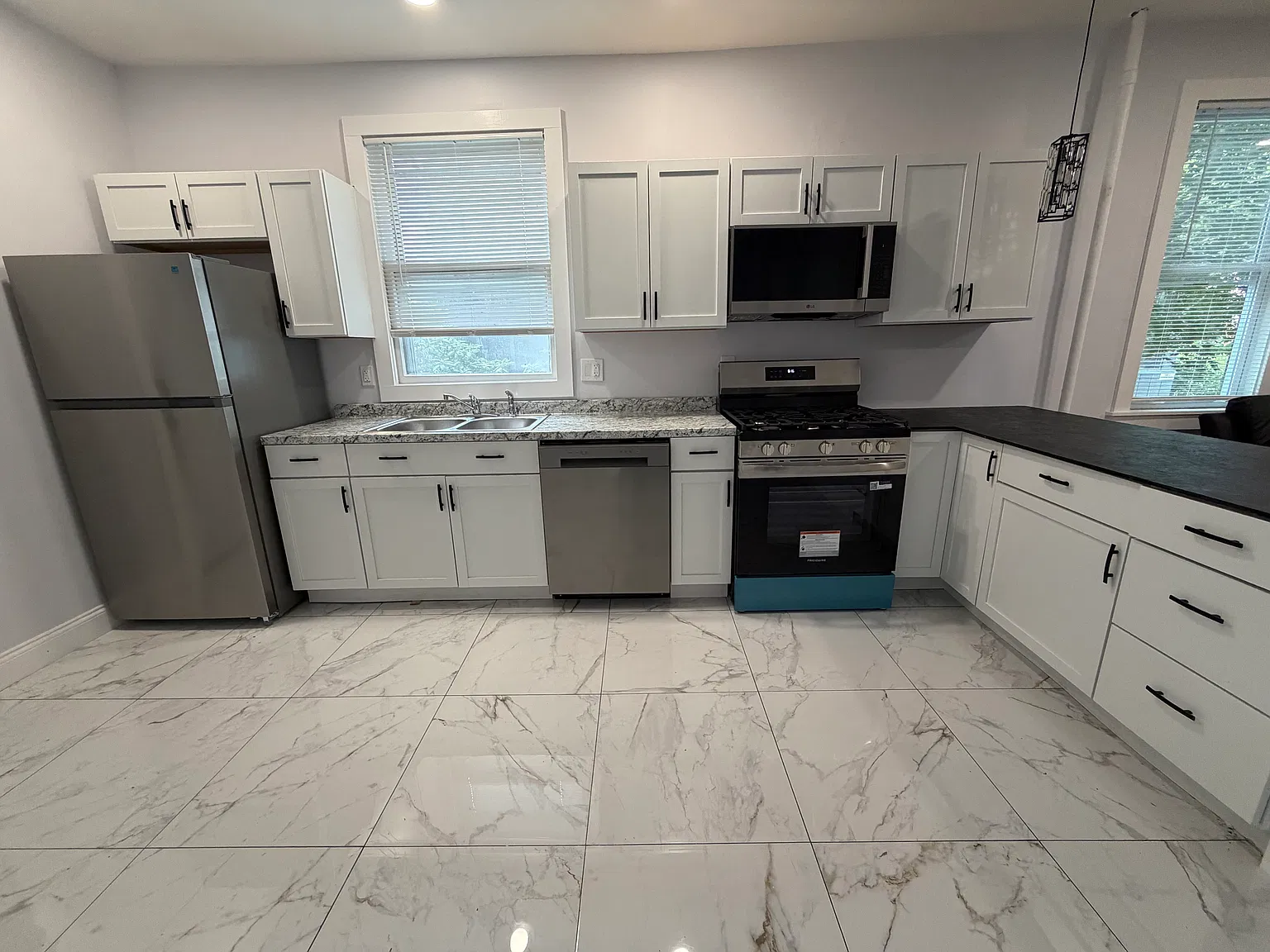 25 Clarke St — Photo 4