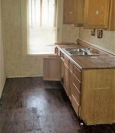 3rd image of 2614 6th St S