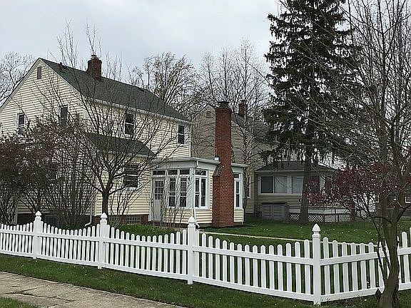 2nd image of 6787 Parma Park Blvd