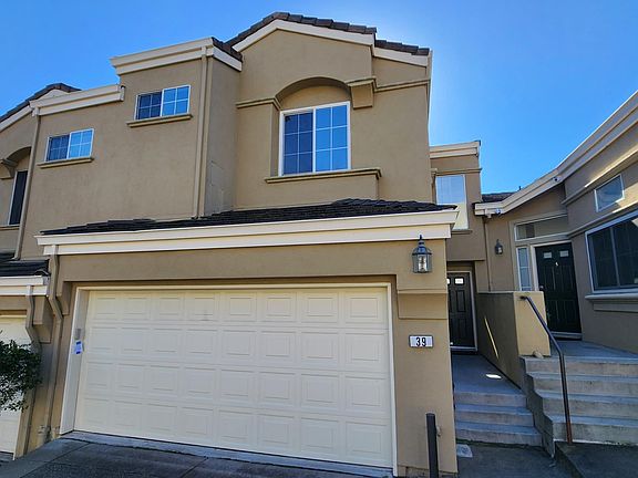 2nd image of 39 Northcrest Dr