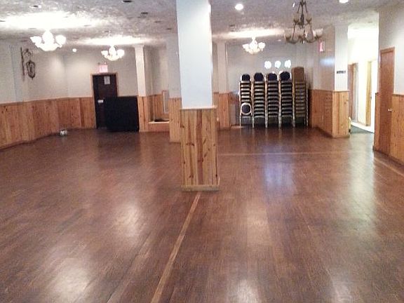 3rd image of 22410 Merrick Blvd