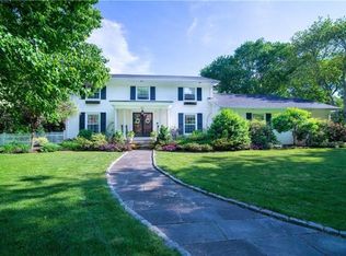 6 Preston Dr, Barrington, RI 02806