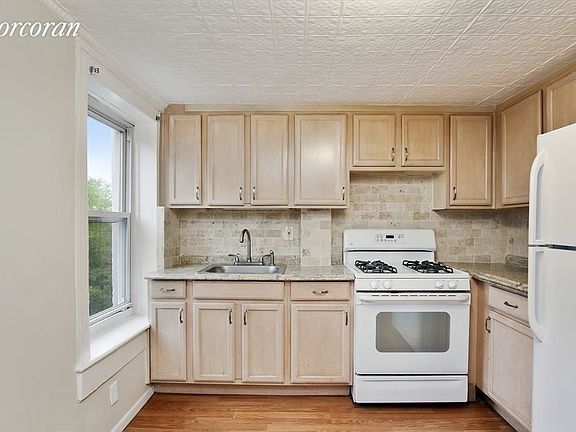 4th image of 56 2nd St #3
