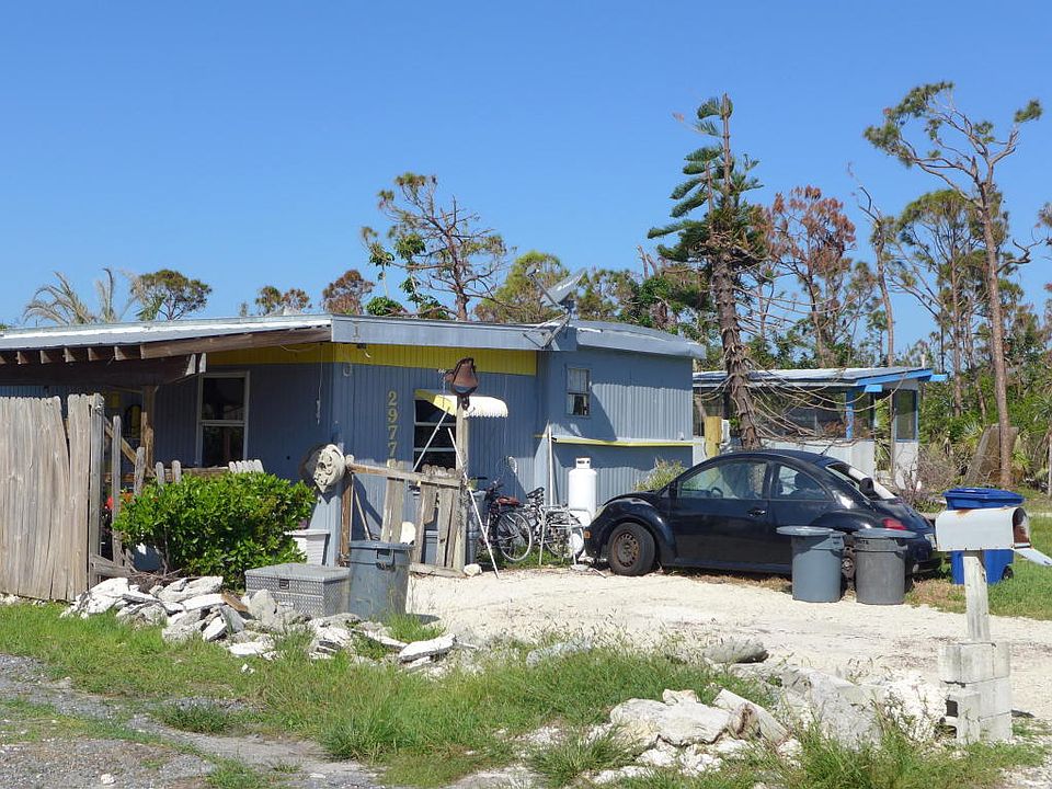 2nd image of 29775 Henry Ln