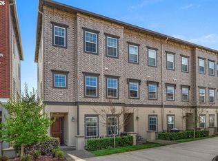 28826 SW Villebois Dr, Wilsonville, OR