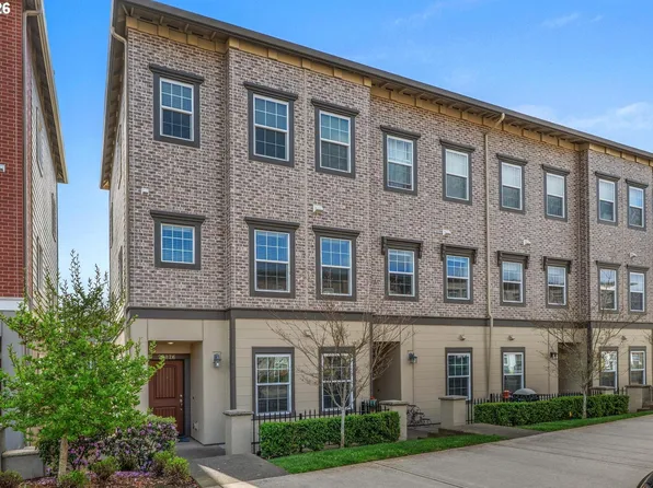 28826 SW Villebois Dr, Wilsonville, OR 97070