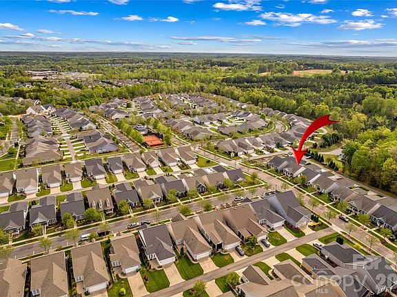 5th image of 11528 Dublin Crescent Rd