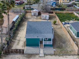215 Naylor Ave, Taft, CA