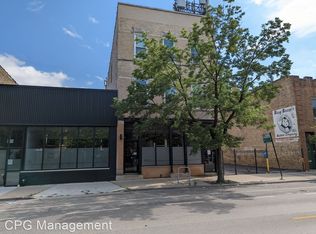 3273 W Armitage Ave #2R, Chicago, IL 60647