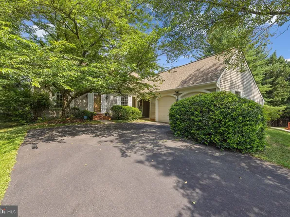 5 Frances Green Ct, Gaithersburg, MD 20878