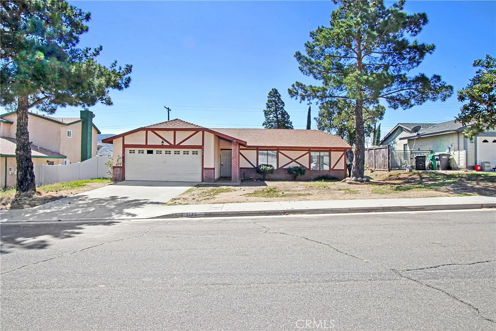 4 bed, 1600 sqft, $3,500 — Photo 1
