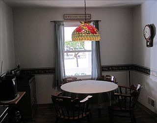 4th image of 1327 E Colfax Ave