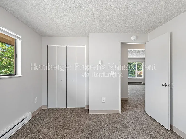 2628 E Wellesley Ave #2 — Photo 7