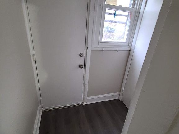 4th image of 326 W Wellens Ave