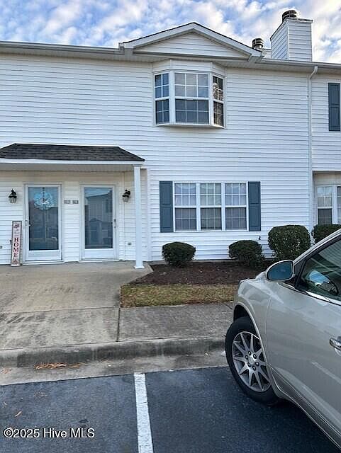 1st image of 3908 Sterling Pointe Drive #Dd8