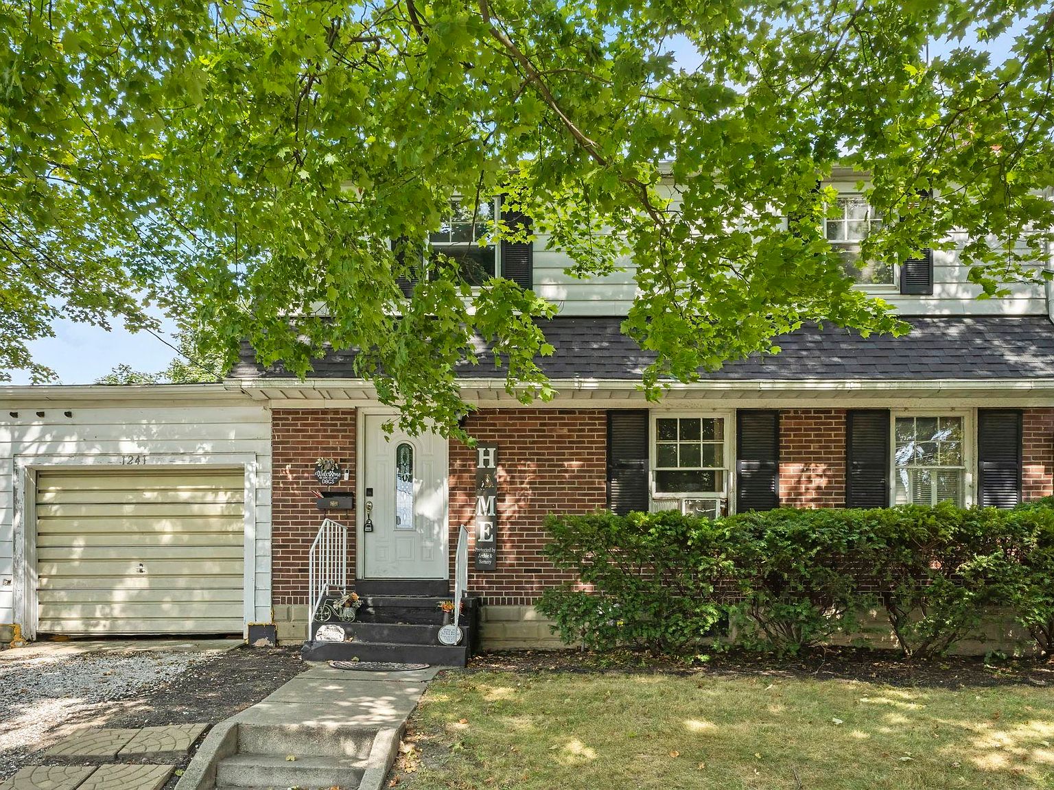 1241 Byron St, Huntington, IN 46750 | Zillow