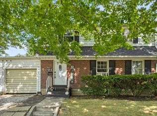 1241 Byron St, Huntington, IN 46750