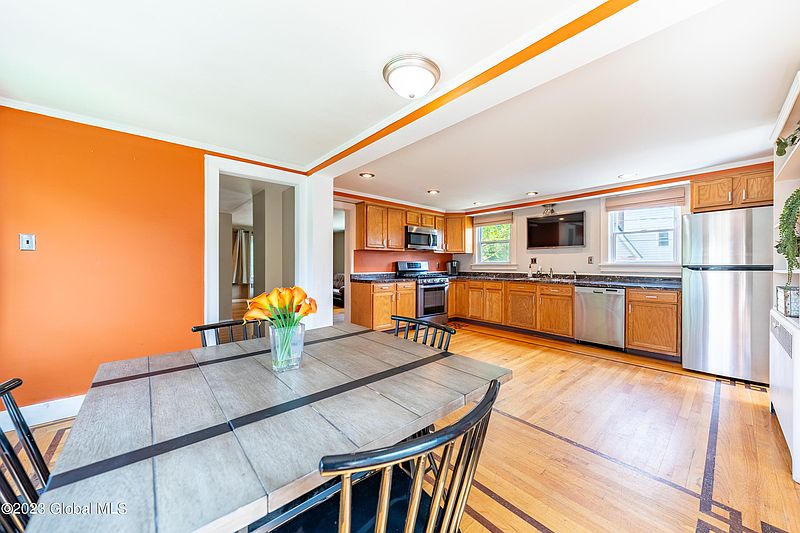 4th image of 89 Partridge Street
